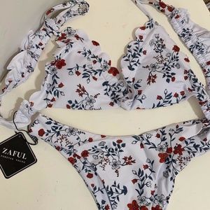 Zaful Womens NWT White Floral Print Bikini Swim Set